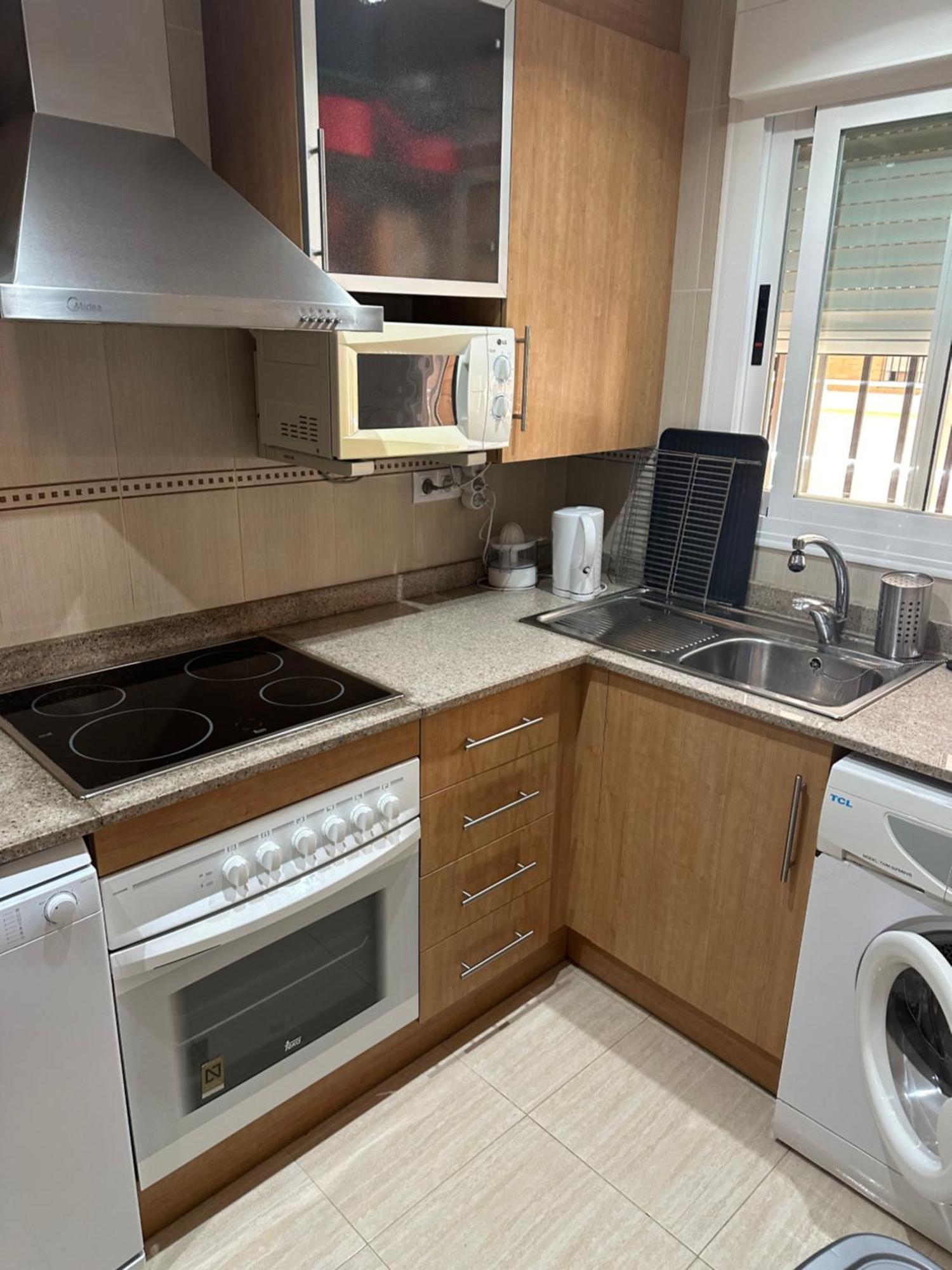 אורופסה דל מר Apartamento Con Vistas Al Mar מראה חיצוני תמונה